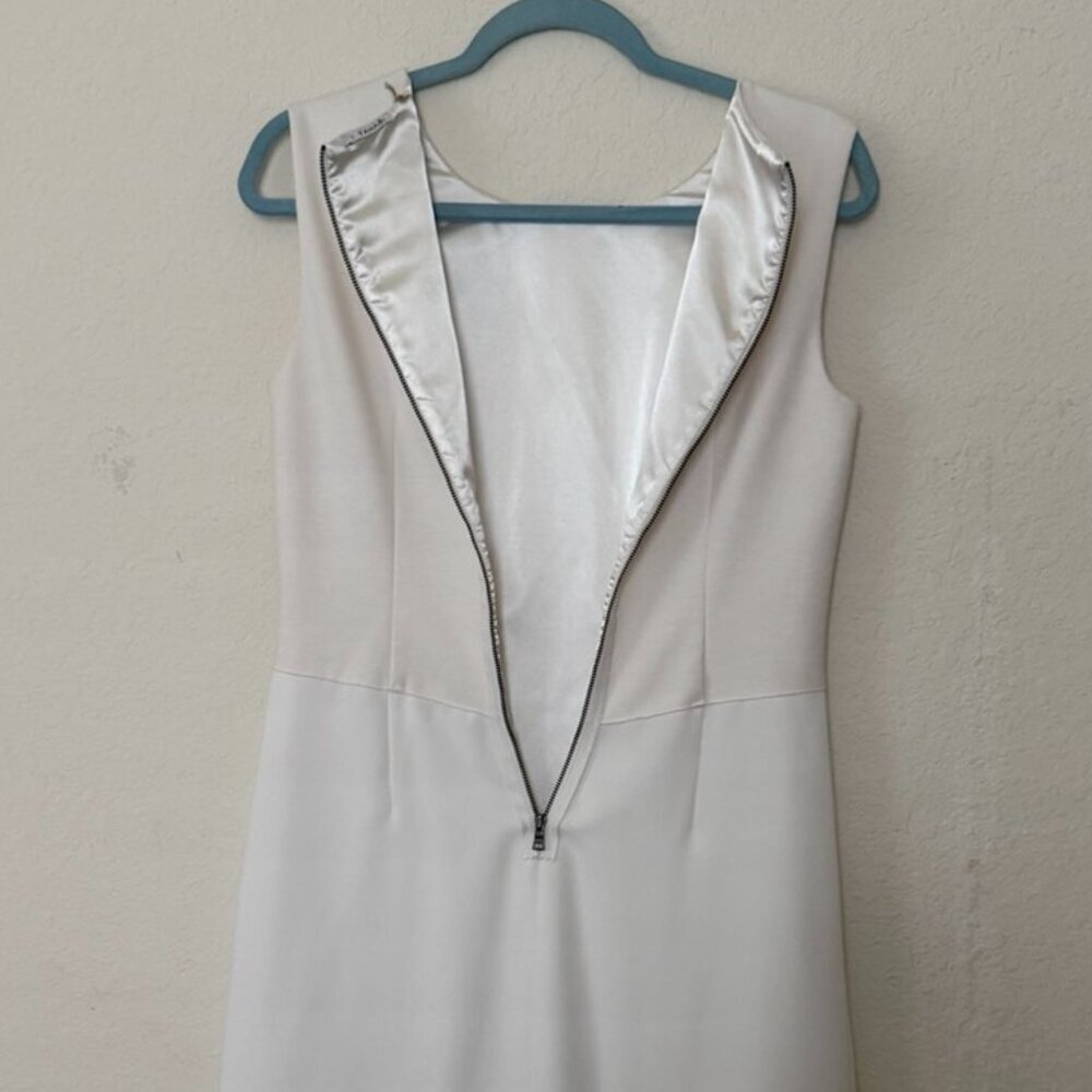 T.Tahari White sleeveless fitted dress with lace trim lined size 6 - Picture 6 of 14